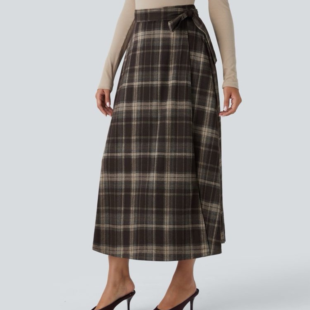 Halara Nordin Pleated A-Line Wrap Skirt - Picture 5 of 10